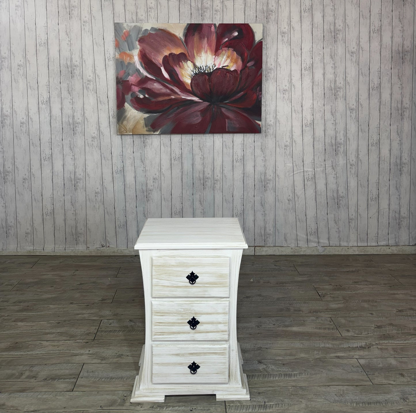 Velador curvo 3 Cajones